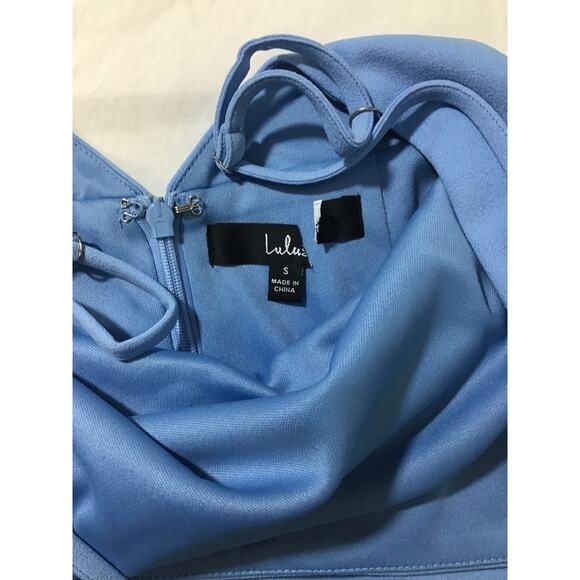 LULU'S SZ S Light Blue Stunning Enchantment Backless Trumpet Hem Maxi Dress B57 - Picture 9 of 11